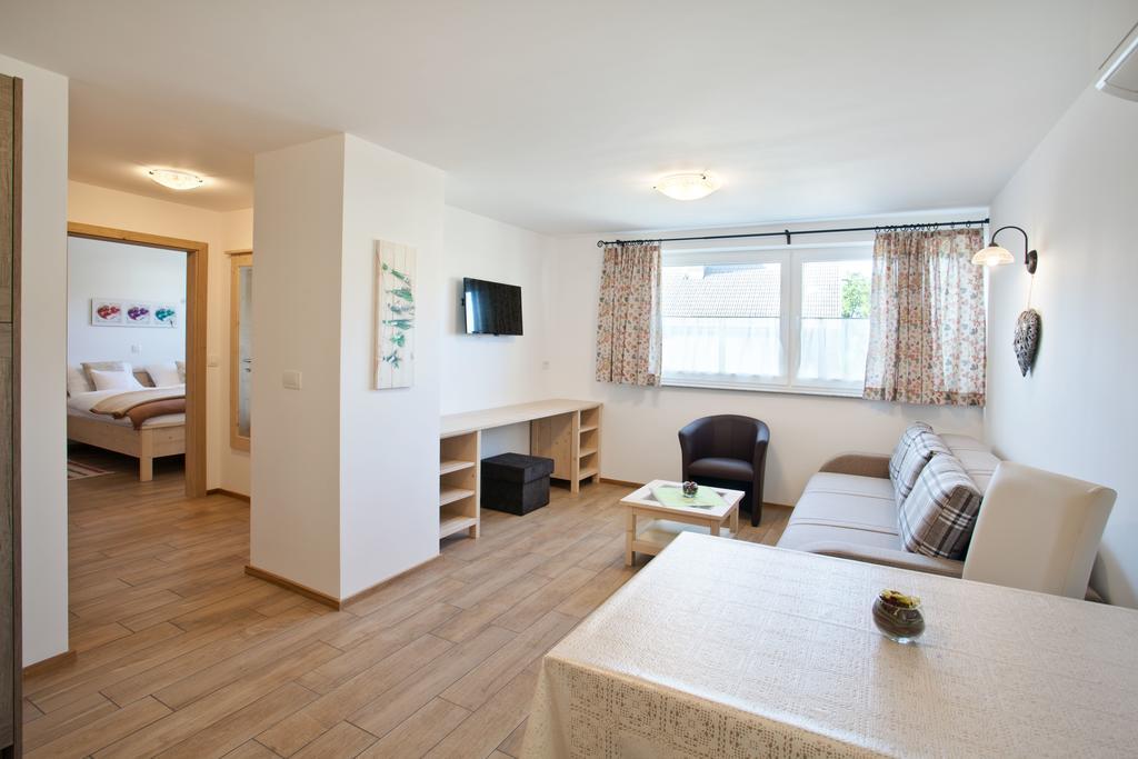 Apartment House Alp Bled Ngoại thất bức ảnh